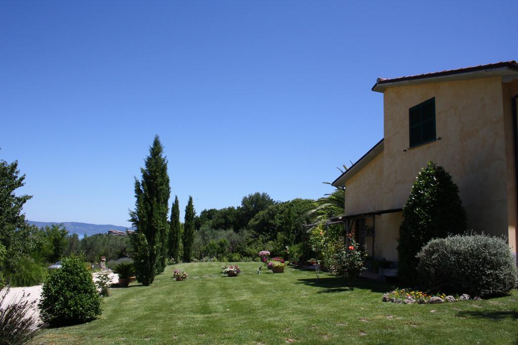Agriturismo Santa Maria Марта Екстериор снимка